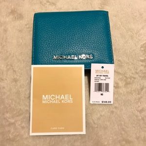 Michael Kors Jet Set Travel Card Case / Wallet
